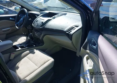 2017 Ford Escape Se from USA, damaged, VIN 1FMCU9GD8HUA49431